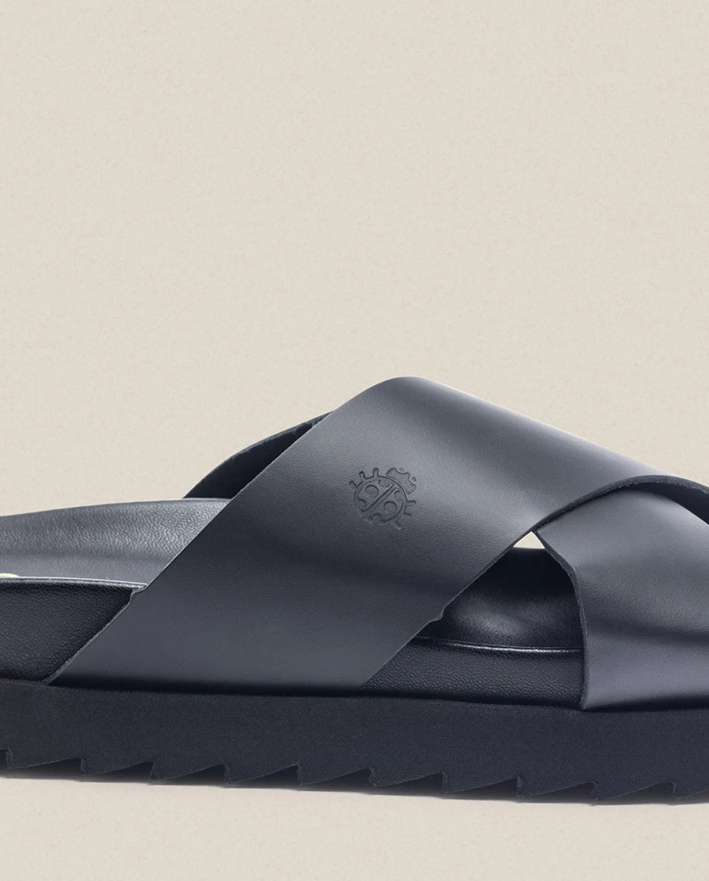 Sandals|Yokono Sandalia Plana Man 003 Negro